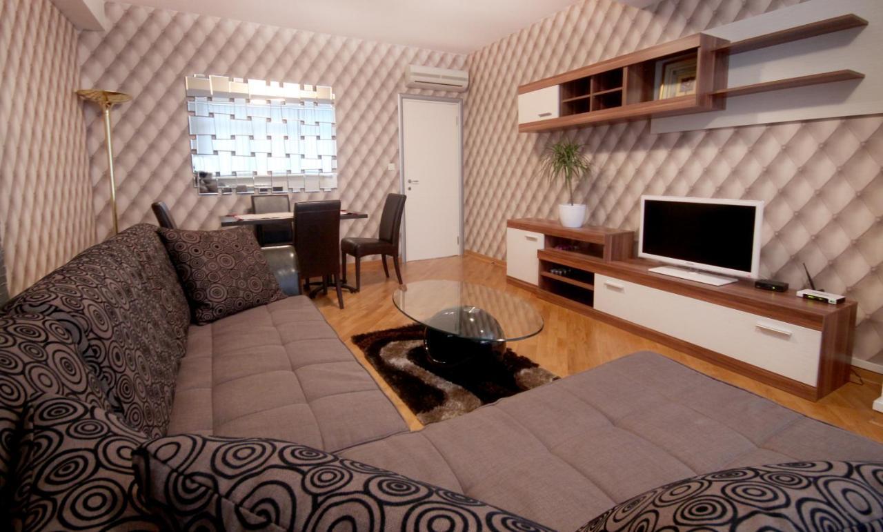 Apartments Belgrado Buitenkant foto